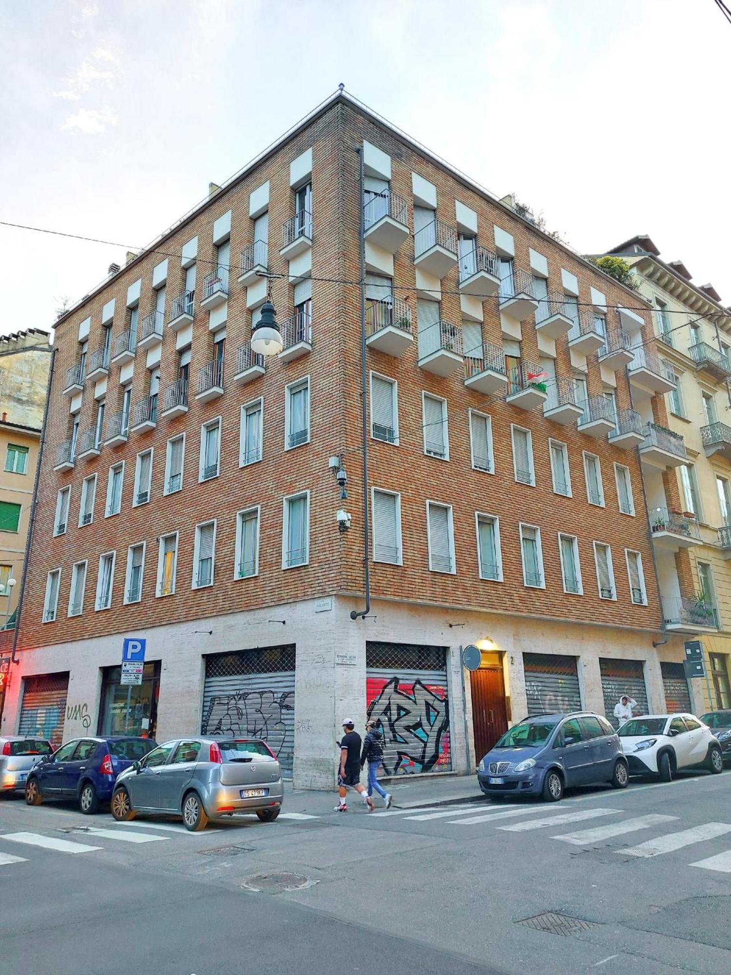 Casa Stazione Centrale Turin Bagian luar foto